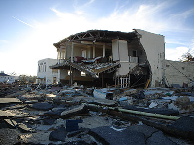 damage to a building from hurricane katrina